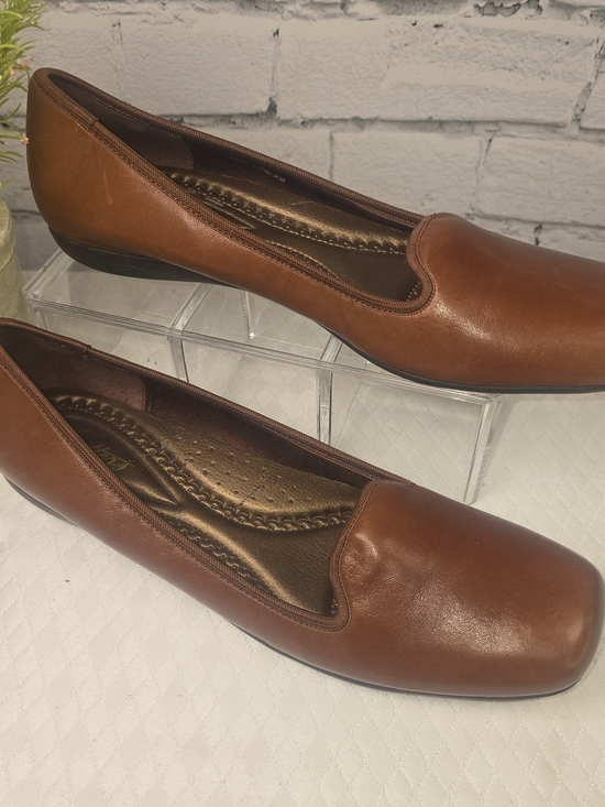 Trotters Shoes - WOMENS TROTTERS SIMONA COGNAC SLIP ON SHOE LOAFERS LEATHER CASUAL SIZE 11